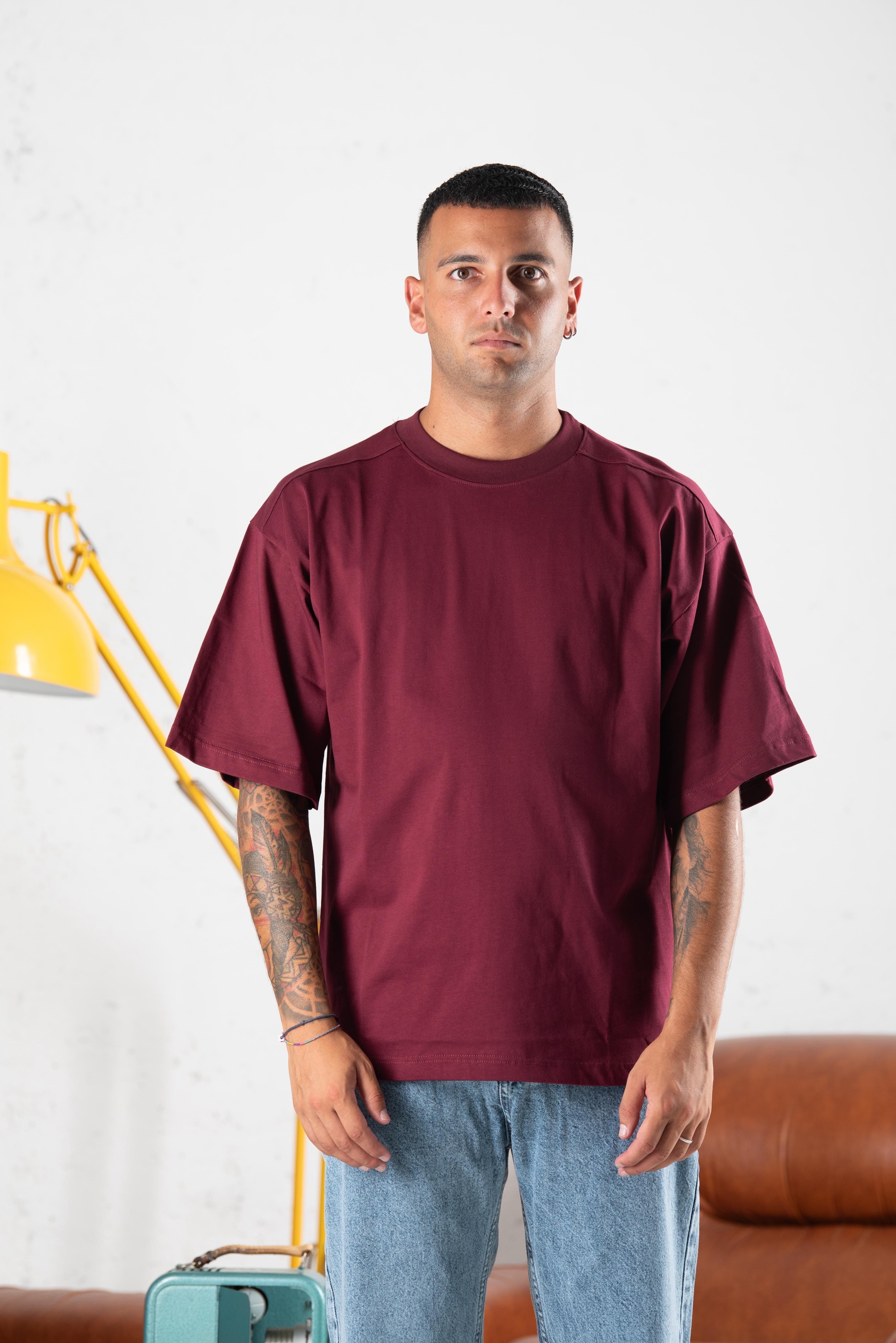 T-shirt ricamo spalla NJB
