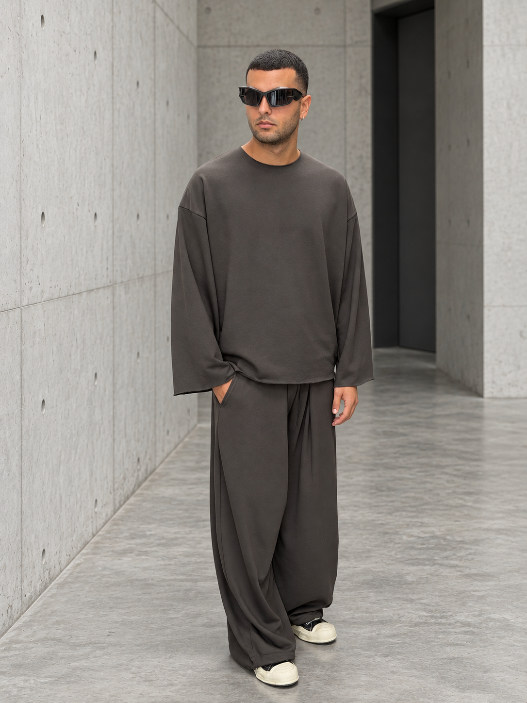 Tracksuit London Essence