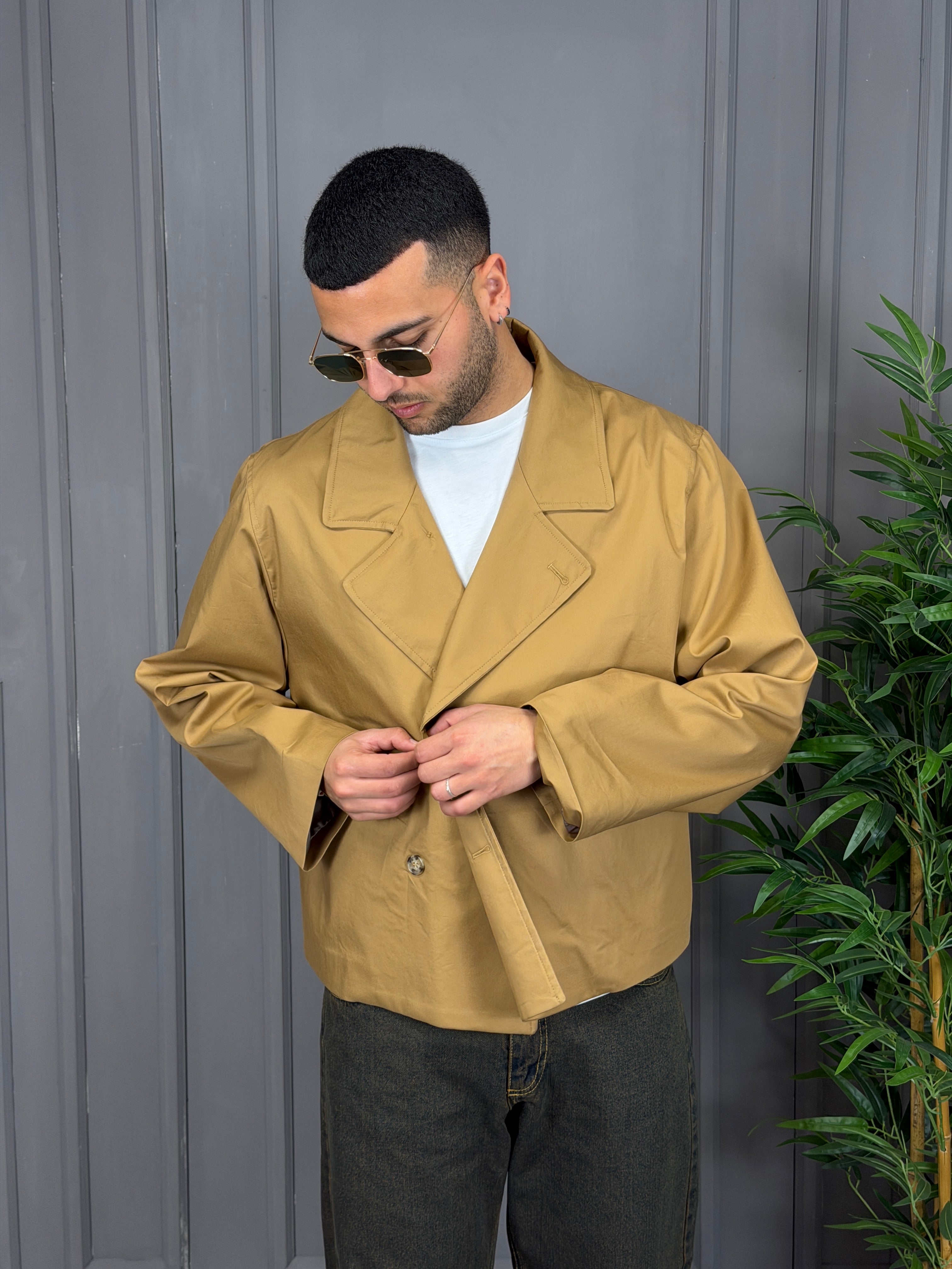 Trench crop NJB