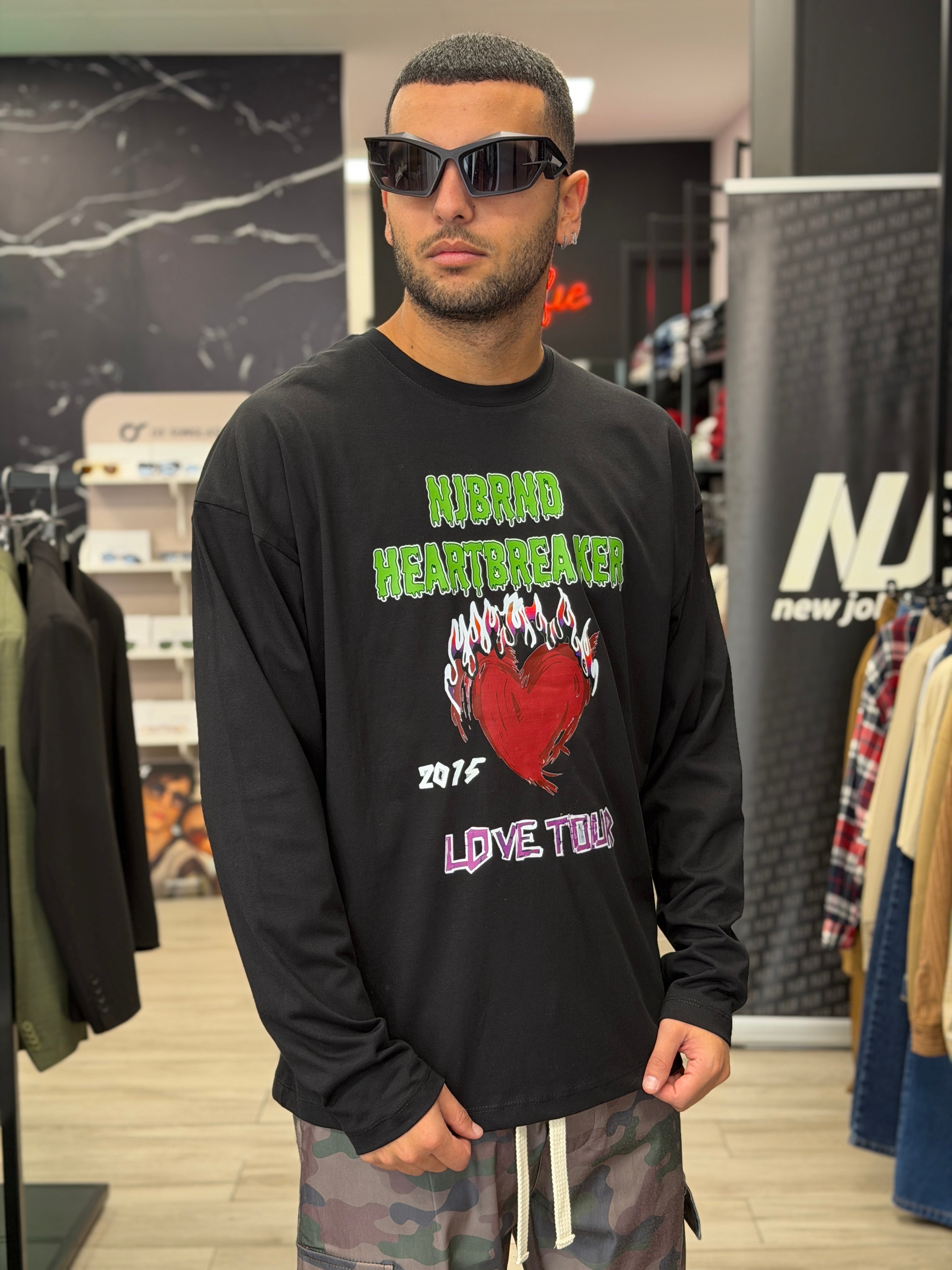 T-shirt love manica lunga NJB