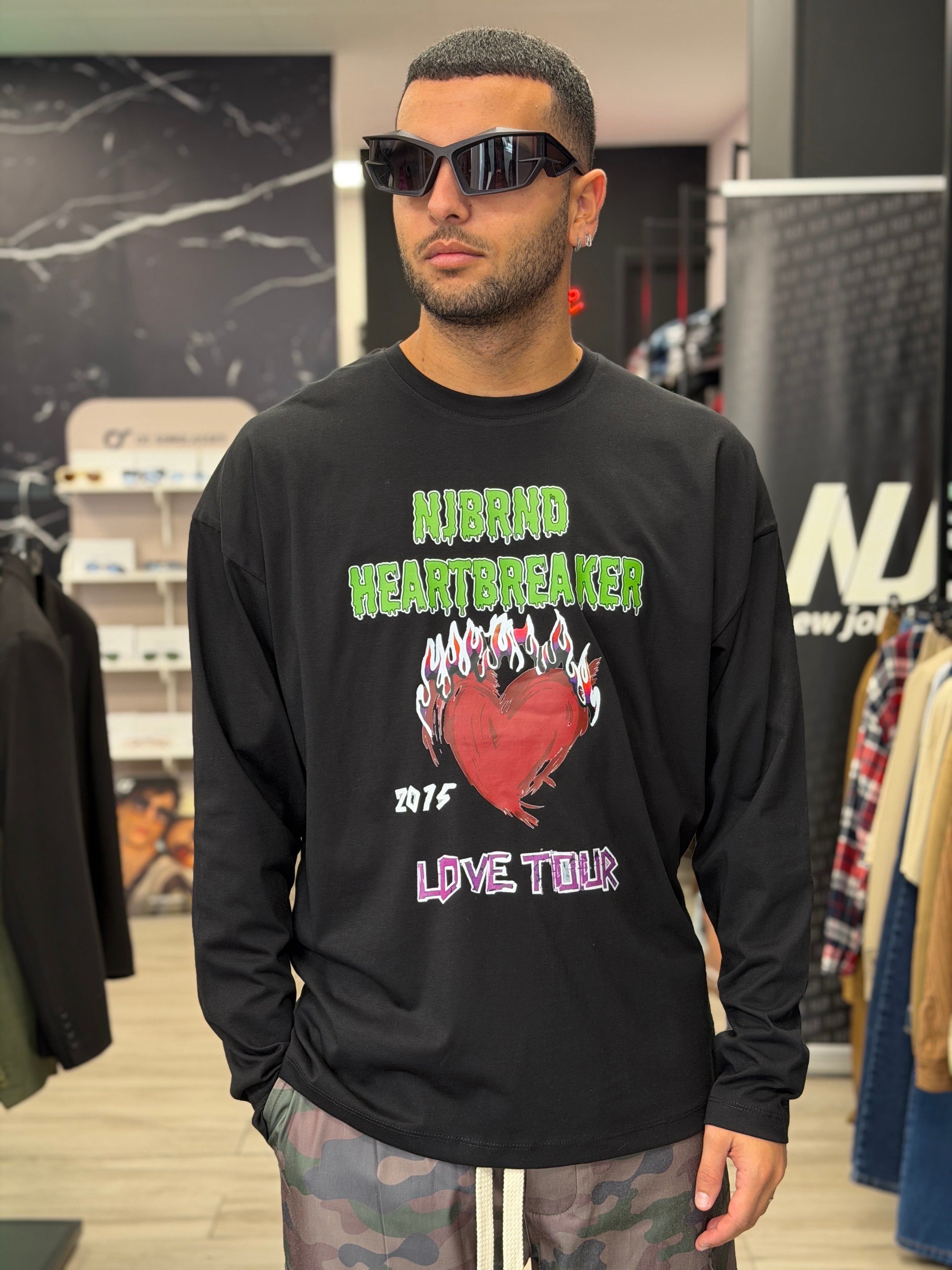 T-shirt love manica lunga NJB