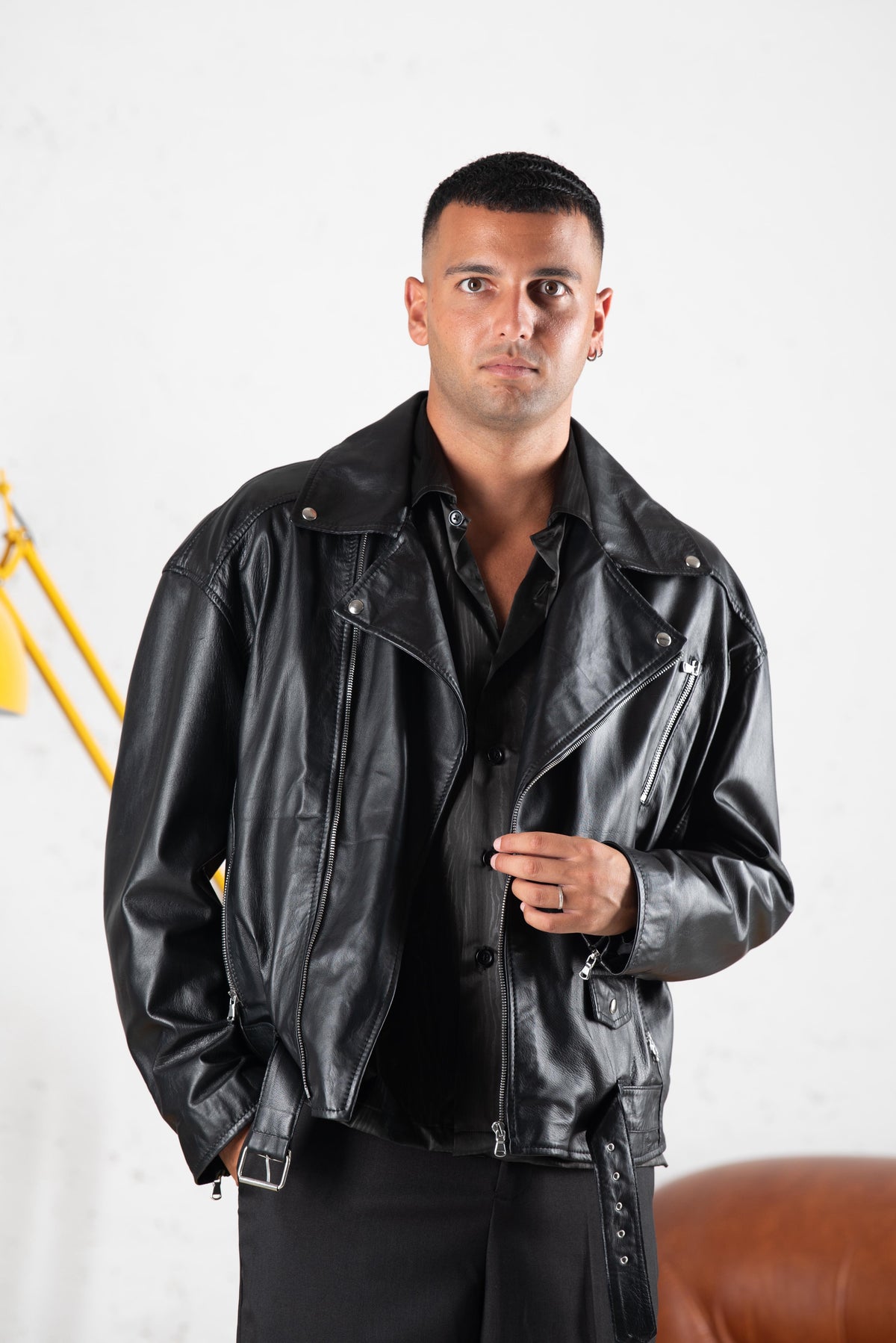 Chiodo in pelle crop