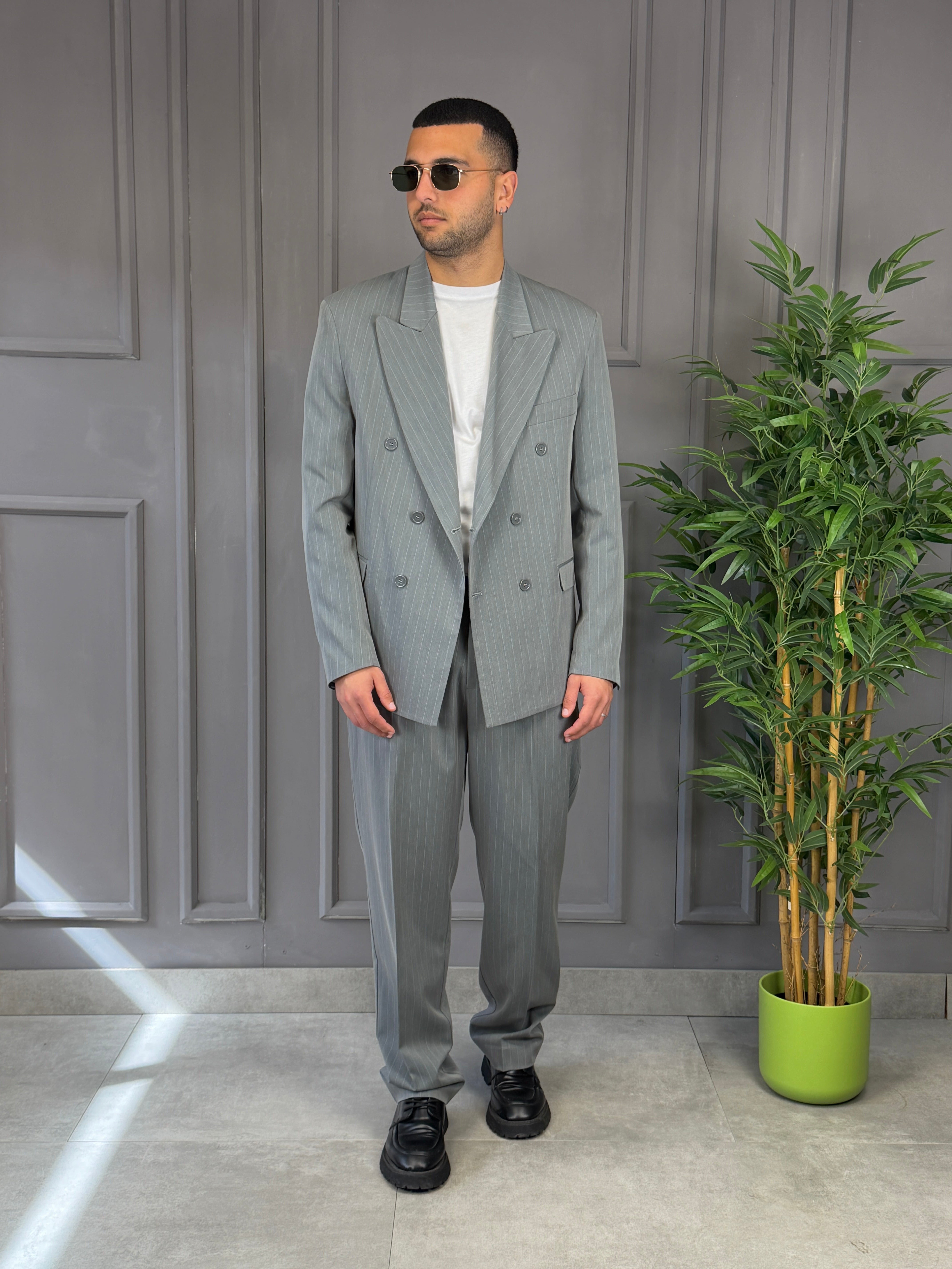 Abito doppiopetto gessato