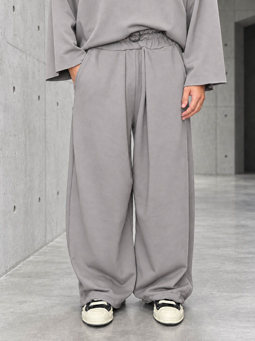Tracksuit London Essence