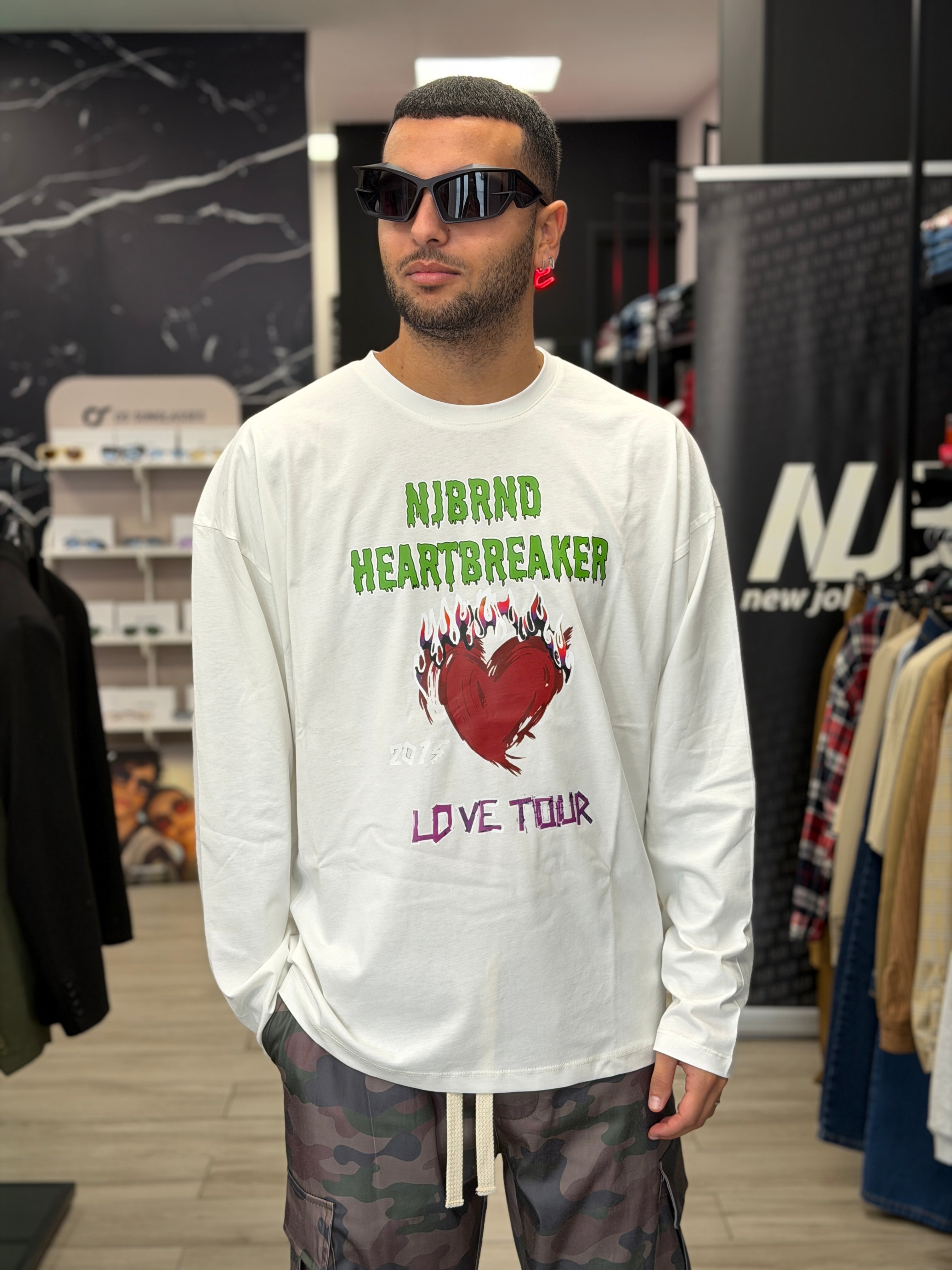 T-shirt love manica lunga NJB