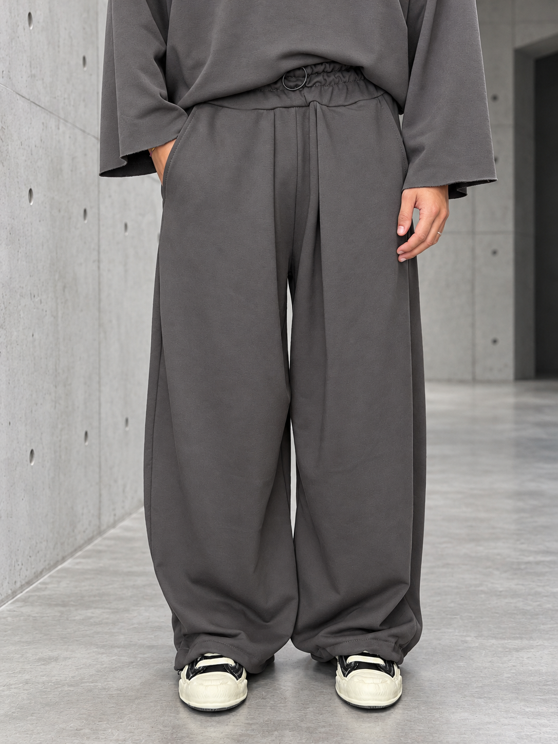Tracksuit London Essence