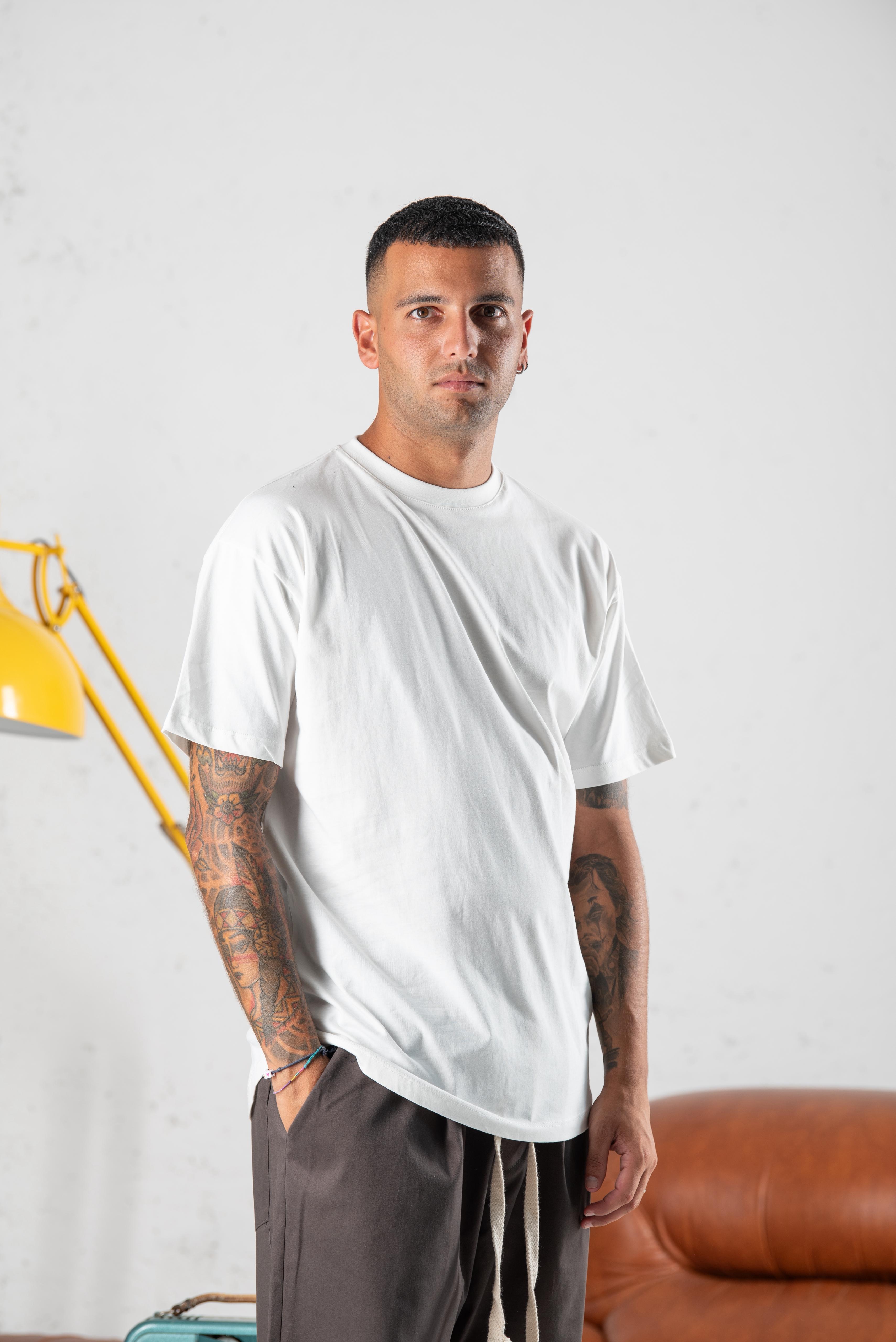 T-shirt stondata NJB