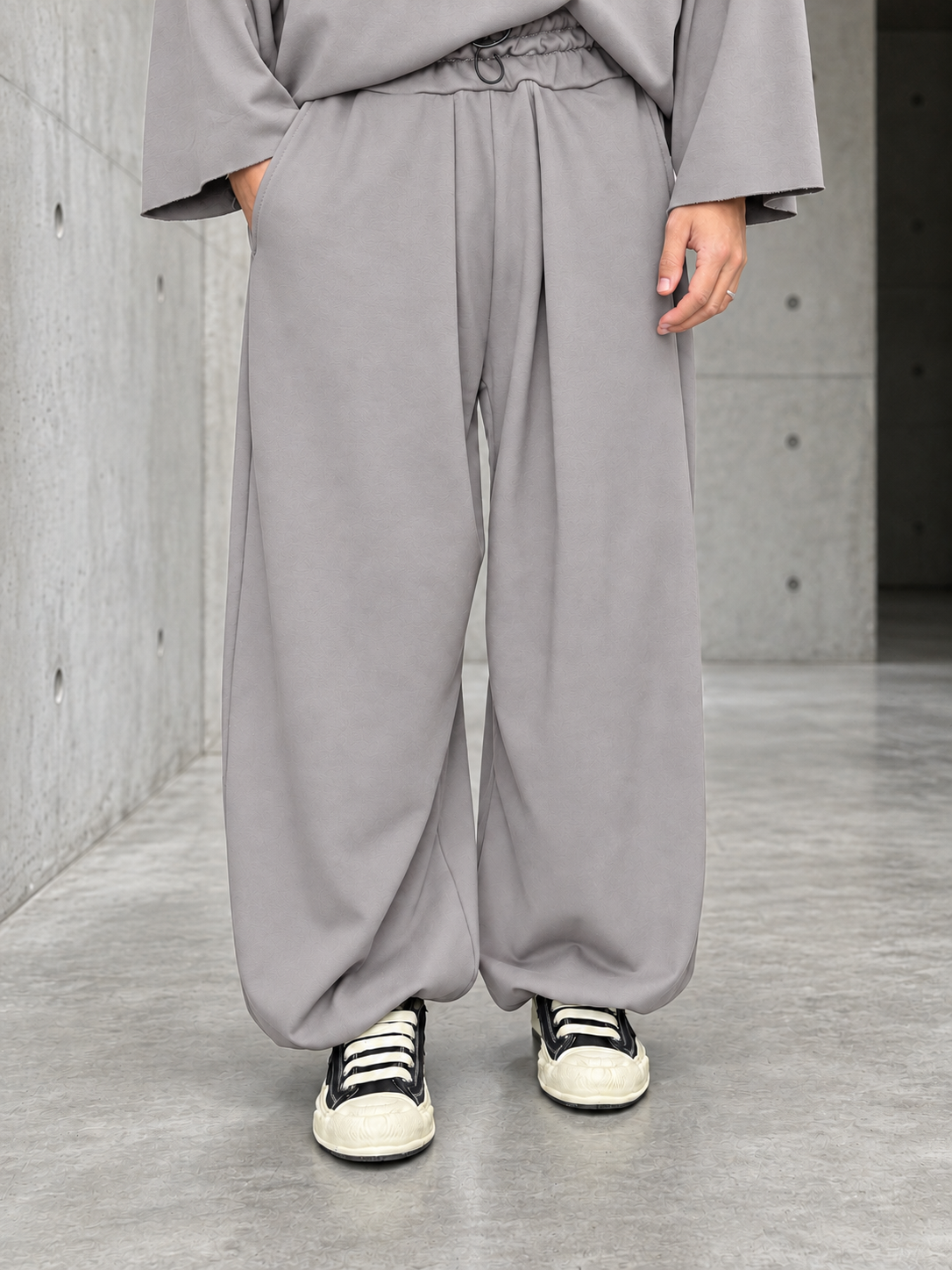 Tracksuit London Essence