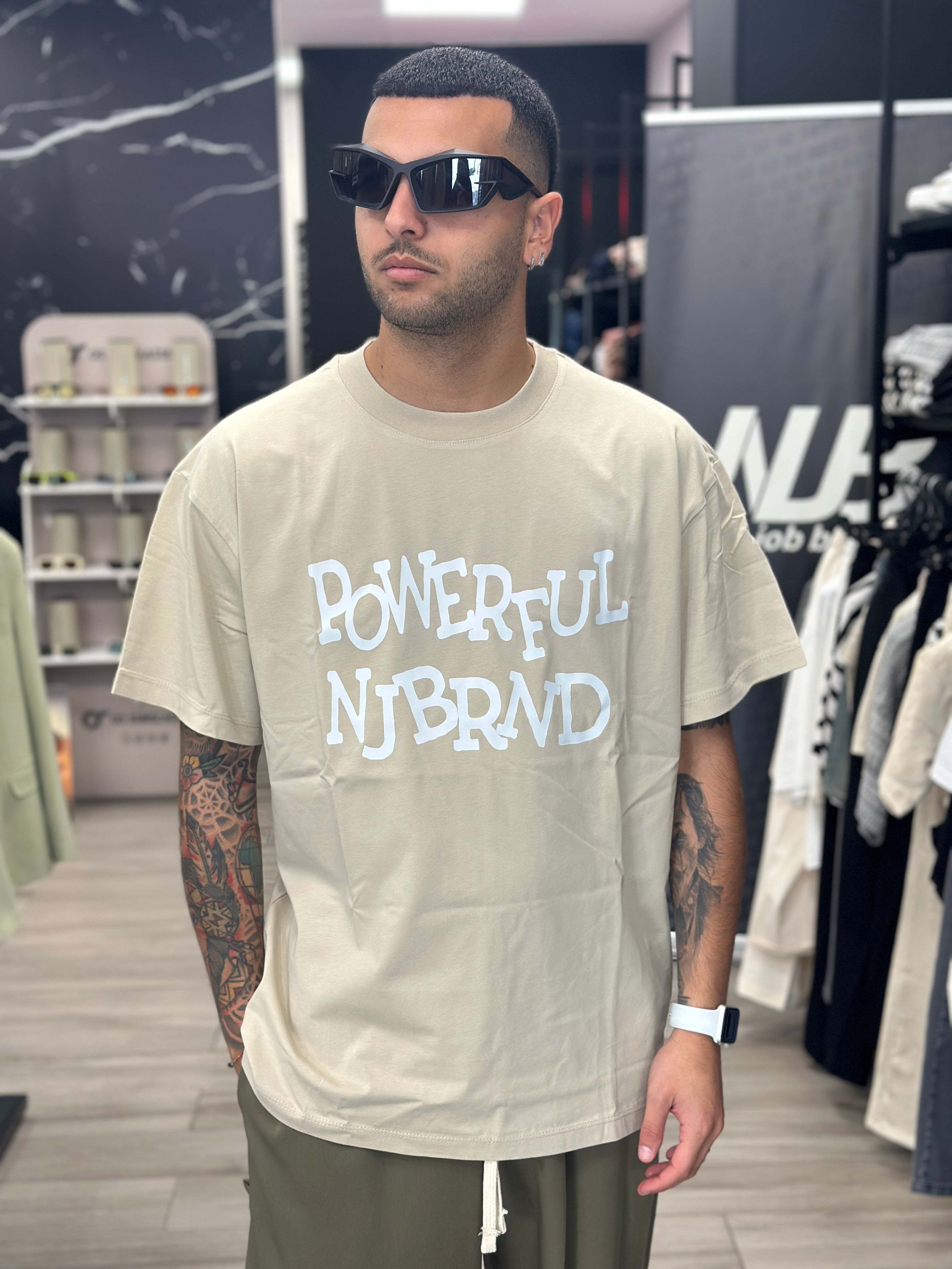T-shirt powerfull NJB