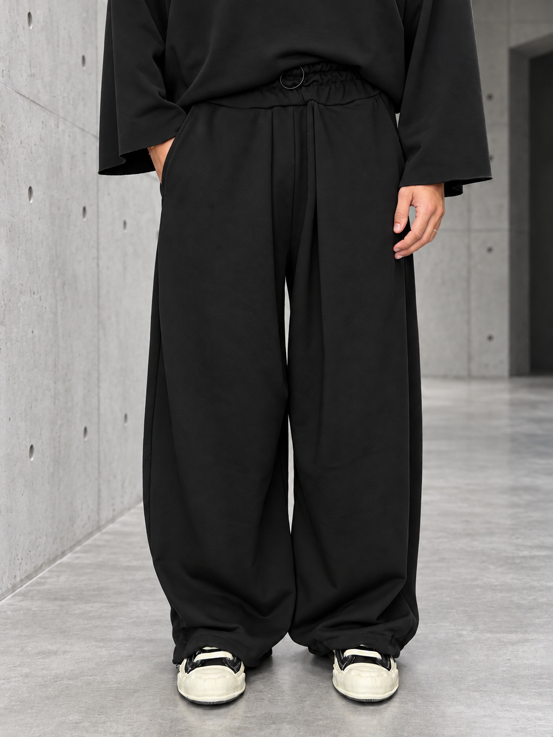 Tracksuit London Essence